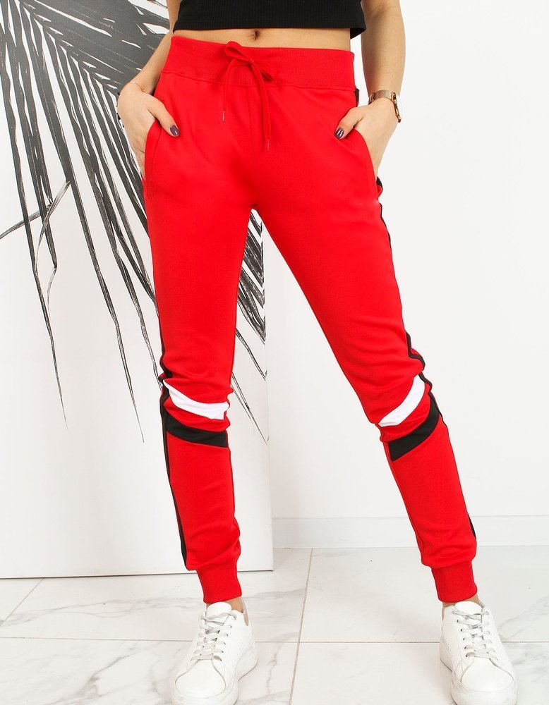 Spodnie damskie dresowe REMI czerwone Dstreet UY0637