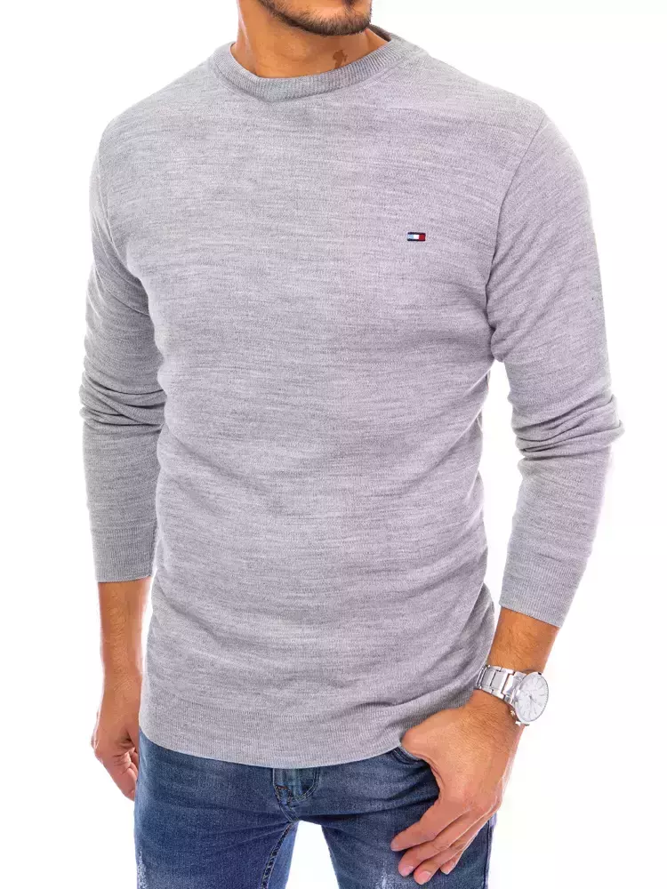 E-shop Moderný pánsky sveter.