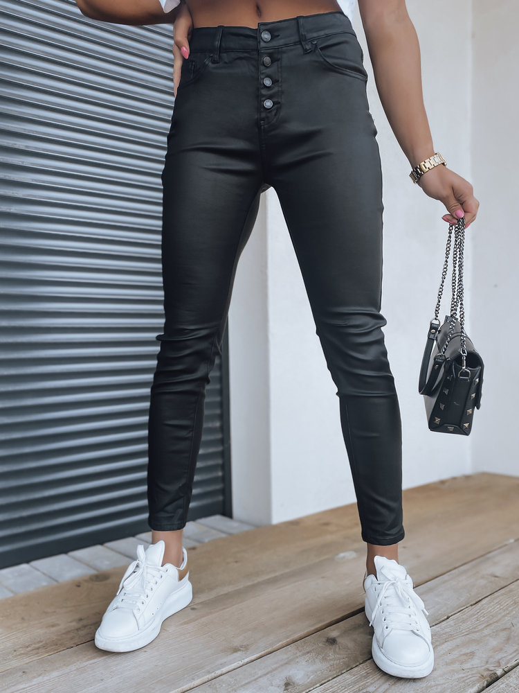 E-shop Čierne koženkové nohavice