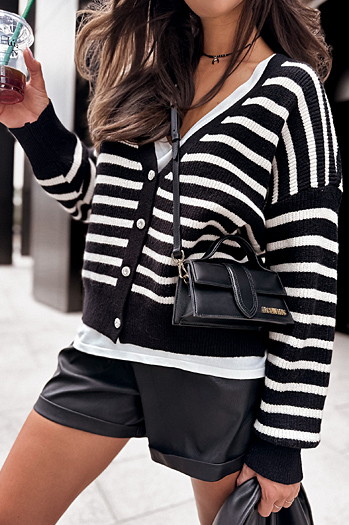 Sweter damski BREEZY czarny Dstreet MY1989