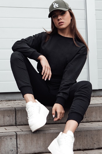 Bluza damska klasyczna CASUALVIBE czarna Dstreet BY1298