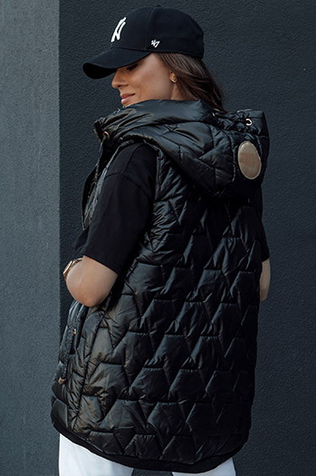 Kamizelka damska pikowana z kapturem GLITZY czarna Dstreet TY4447