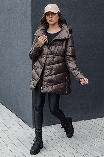 Płaszcz zimowy damski pikowany z kapturem BLOOM mokka Dstreet TY4517