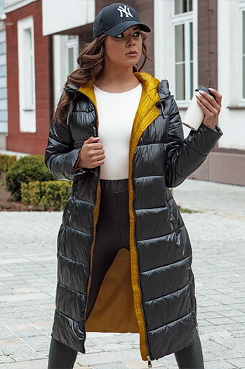 Płaszcz zimowy damski pikowany z kapturem BETHANNY czarna Dstreet TY4552