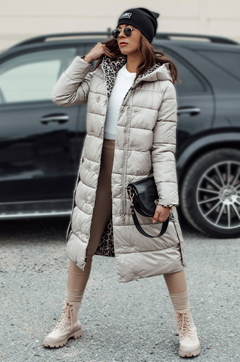 Kurtka damska VELVETTI  długa pikowana z kapturem dwustronna beżowa Dstreet TY4653