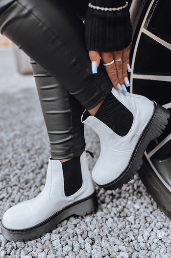 Botki damskie STEPBACK z wysoką podeszwą białe Dstreet ZY0495