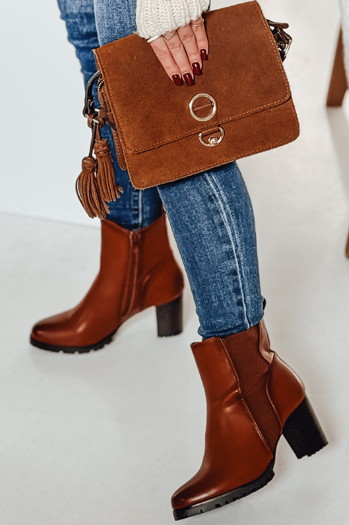 Botki damskie BOOTELY na obcasie kamelowe Dstreet ZY0497