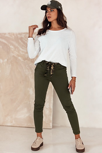 Spodnie damskie CHARMYOU jeansowe z paskiem oliwkowe Dstreet UY2270