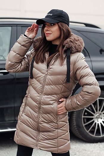 Kurtka zimowa damska pikowana z kapturem CRYSTAL ciemnobeżowa Dstreet TY4773
