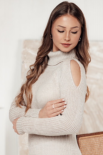 Sweter damski GOLFIVA beżowy Dstreet MY2407