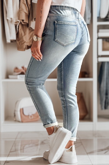 Spodnie damskie jeansowe slim fit SEMIFIT Dstreet UY2352