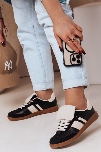 Sportowe sneakersy damskie SNIKAR czarne Dstreet ZY0643