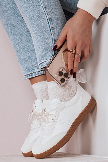 Sportowe sneakersy damskie PEARLSTEP białe Dstreet ZY0681