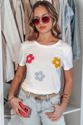 T-shirt damski w kwiaty DAISYLA biały Dstreet RY2742