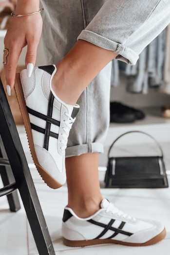 Sportowe sneakersy damskie RUNLUX białe Dstreet ZY0788