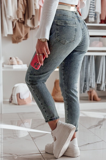 Spodnie damskie jeansowe regular fit LOVANCIO niebieskie Dstreet UY2456