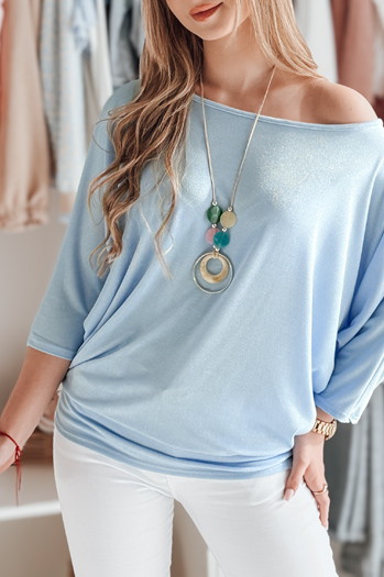 Bluzka damska masełko oversize z wisiorkiem LUZVIA błękitna Dstreet RY2772
