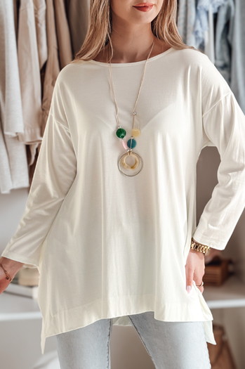 Bluzka damska masełko oversize z wisiorkiem COMFILA ecru Dstreet RY2787