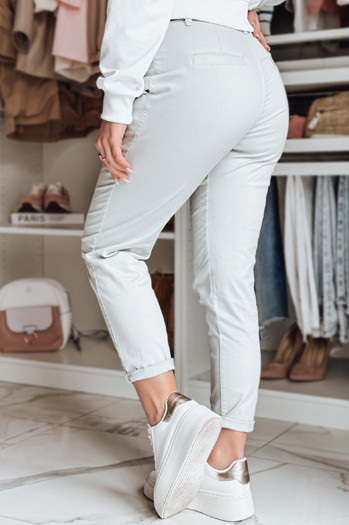 Spodnie damskie chinosy z paskiem MODELA jasnoszare Dstreet UY2564