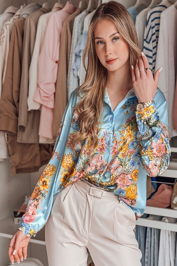 Koszula damska oversize w kwiaty BLOSSIVA błękitna Dstreet DY0466