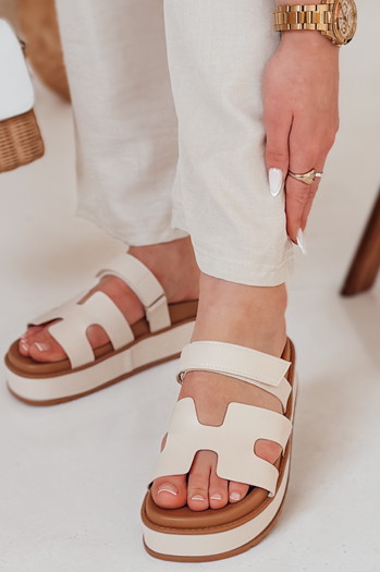 Klapki damskie na rzepy PLATFOR beżowe Dstreet ZY0866