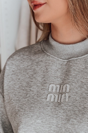 Bluza damska oversize z naszywką LOVASON szara Dstreet BY1419