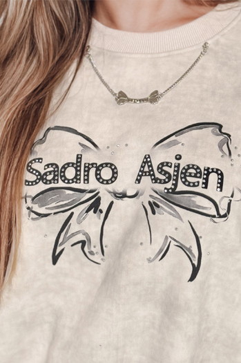 Bluza damska krótka oversize z motywem tie-dye DENVIS jasnoszara Dstreet BY1424