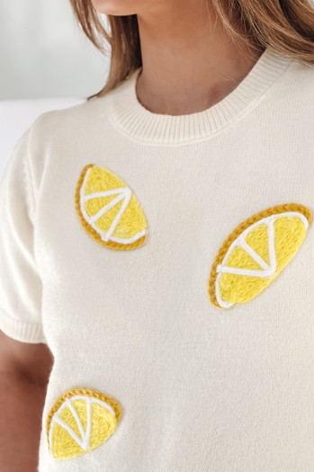 Sweter damskie oversize z cytrynami CYTRYNKA ecru Dstreet MY2475