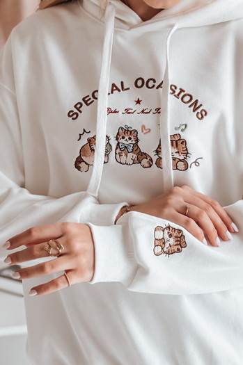 Bluza damska oversize z kapturem SPECIAL KITTY biała Dstreet BY1512