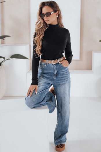 Damski sweter półgolf TARLENA czarny Dstreet MY2483