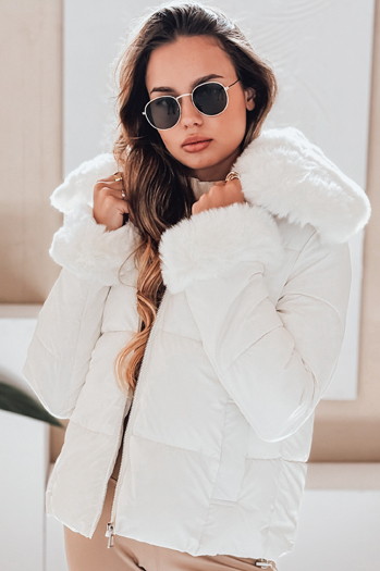 Kurtka damska pikowana krótka z futerkiem biała Dstreet TY5070