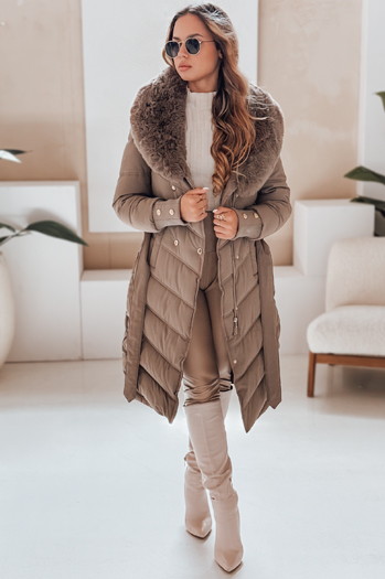 Kurtka zimowa damska pikowana z futerkiem ciemnobeżowa Dstreet TY5079