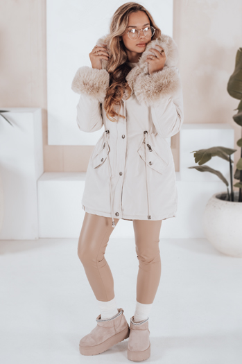 Kurtka damska zimowa parka z futerkiem CHARMFUR biała Dstreet TY5225