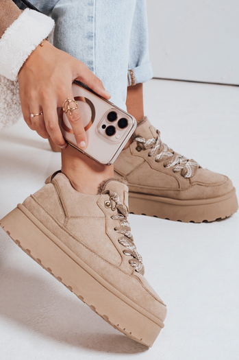 Sneakersy damskie z futerkiem na platformie beżowe Dstreet ZY1070