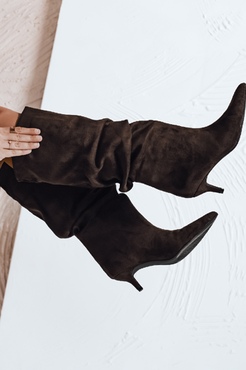 Kozaki damskie z marszczoną cholewką zamszowe brązowe Dstreet ZY1111