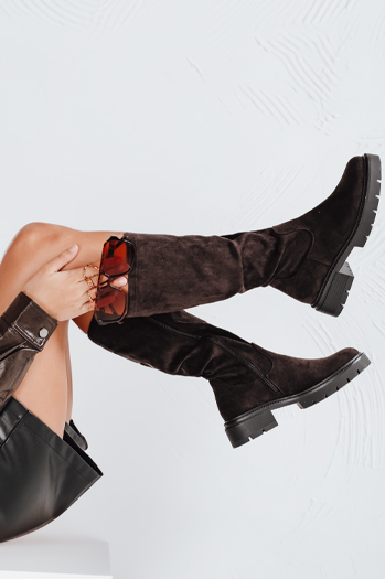 Kozaki damskie zamszowe brązowe Dstreet ZY1176