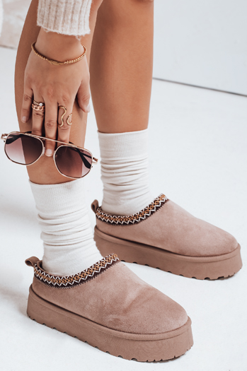 Śniegowce damskie z haftem zamszowe beżowe Dstreet ZY1183