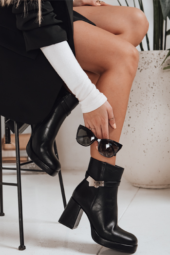 Botki damskie ocieplane czarne Dstreet ZY1253