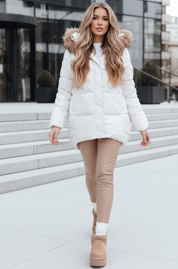 Kurtka damska zimowa pikowana z kapturem jasnobeżowa Dstreet TY5507