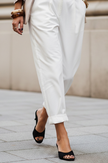 Klapki damskie zamszowe czarne Dstreet ZY1388