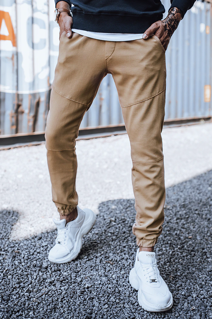 Spodnie męskie dresowe typu jogger kamelowe Dstreet UX3304
