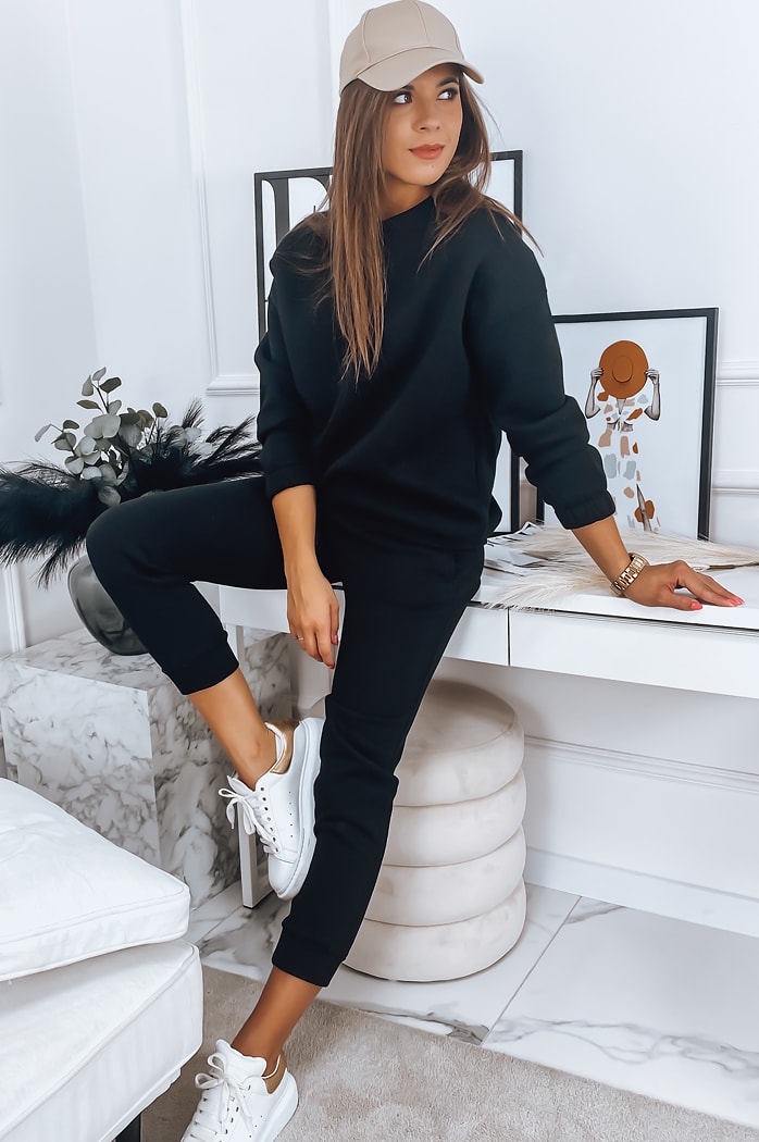 Komplet damski dresowy ARIELLA PREMIUM czarny Dstreet AY0731