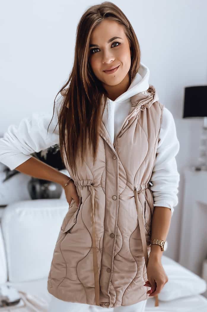 Kamizelka damska pikowana WELIA beżowa Dstreet TY3295