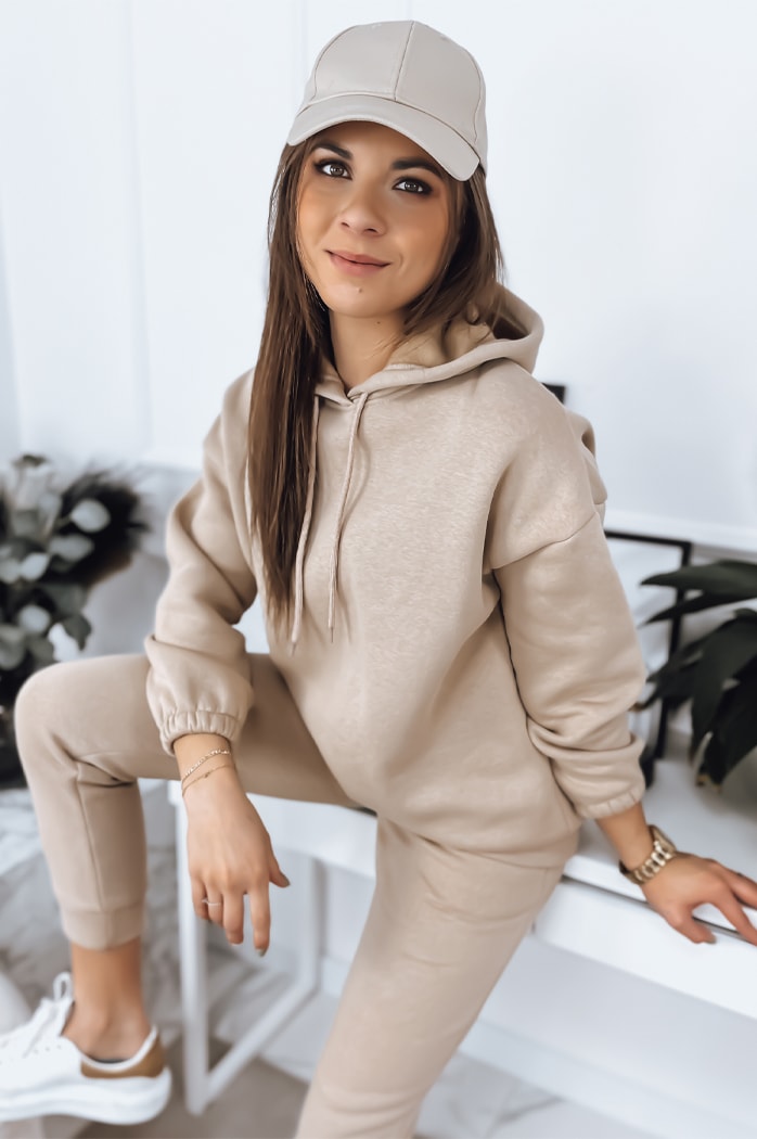 Komplet damski dresowy KSENIIA PREMIUM jasnobeżowy Dstreet AY0784