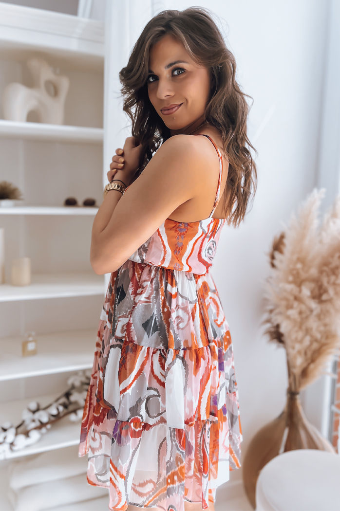 Sukienka MADISSON ecru Dstreet EY2324