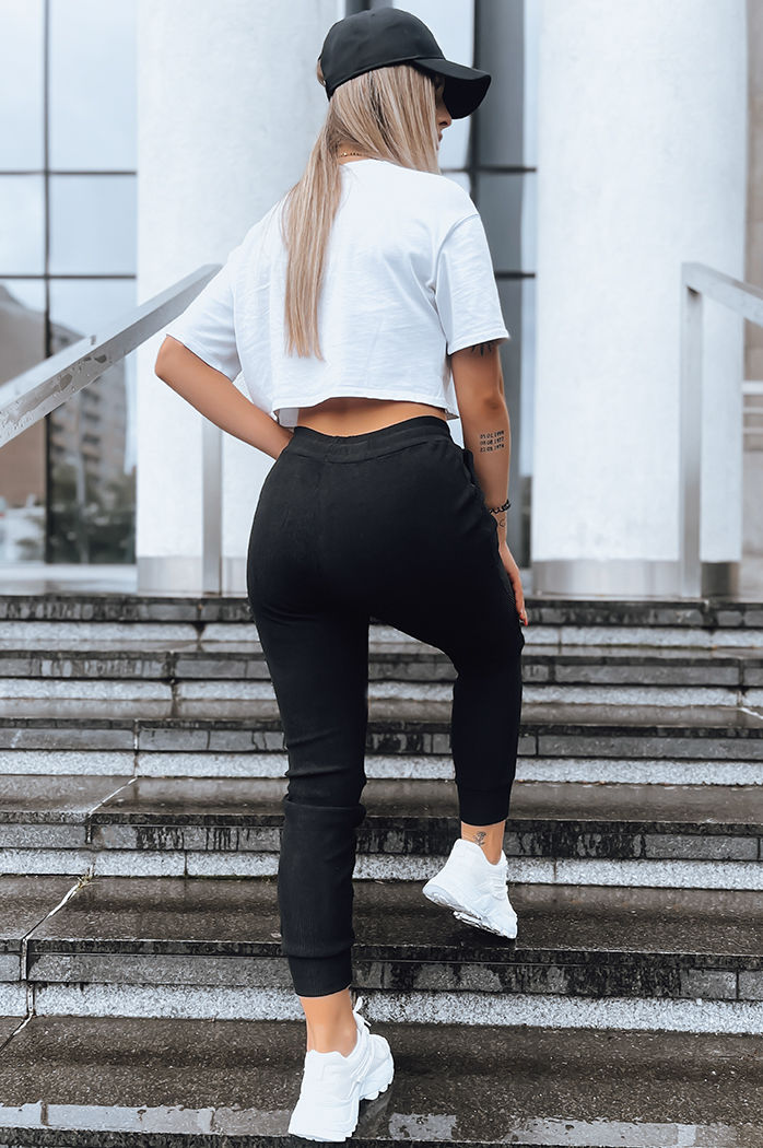 Spodnie sztruksowe damskie MARIE czarne Dstreet UY1577