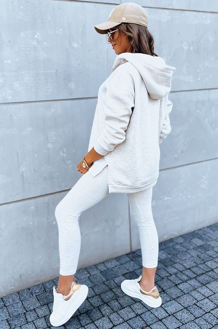 Komplet dresowy damski MAY DAY jasnobeżowy Dstreet AY0912