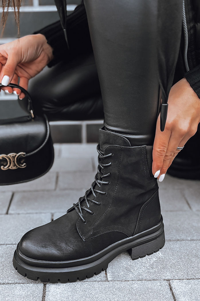 Botki damskie BASTEL czarne Dstreet ZY0421