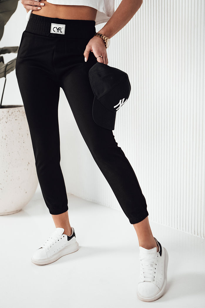 Spodnie damskie dresowe CYFL czarne Dstreet UY1809