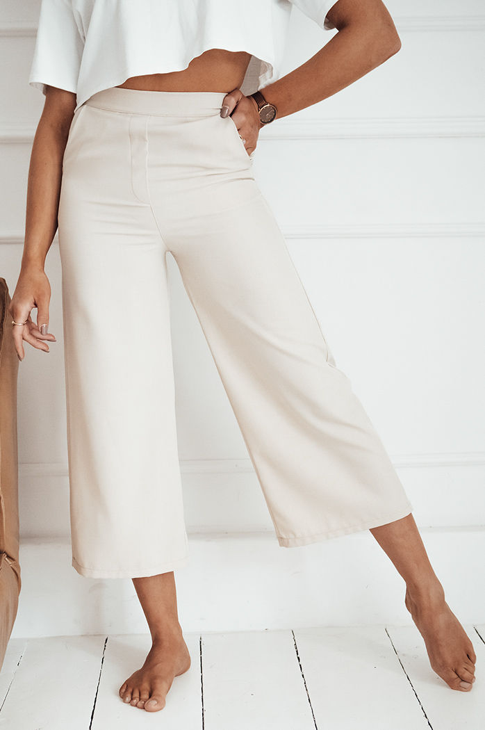 Spodnie damskie kuloty PERTH jasnobeżowe Dstreet UY1831